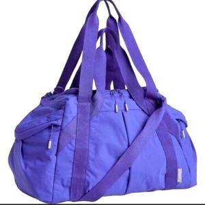 ATHLETA GYM BAG 👟